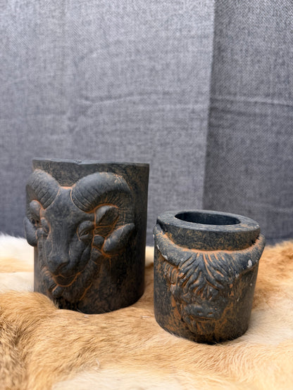 Kaarsenhouder met dierenkop