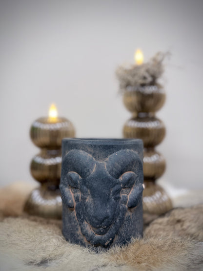 Kaarsenhouder met dierenkop tweede kans