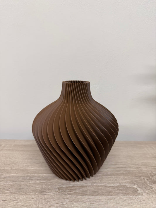 3D spiraal vaas bruin
