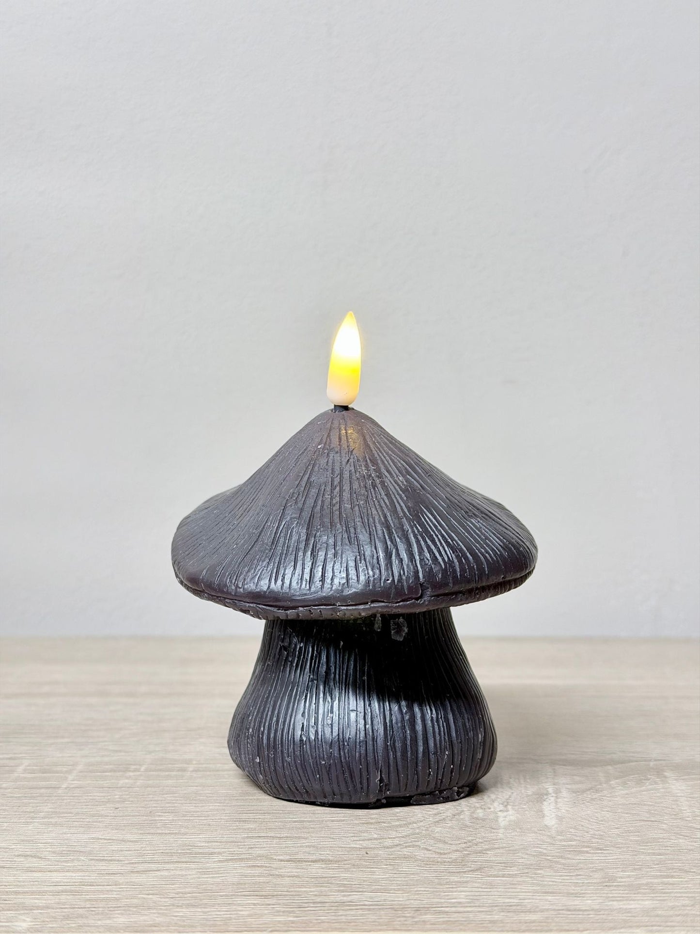 LED paddestoel kaars donkerbruin Countryfield - DYNA WOONDECORATIE