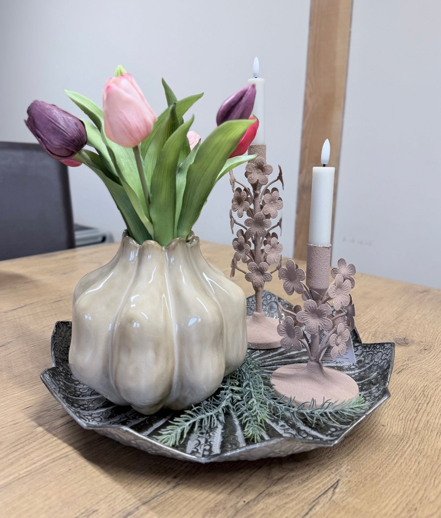 Roze kandelaar met bloemetjes - DYNA WOONDECORATIE