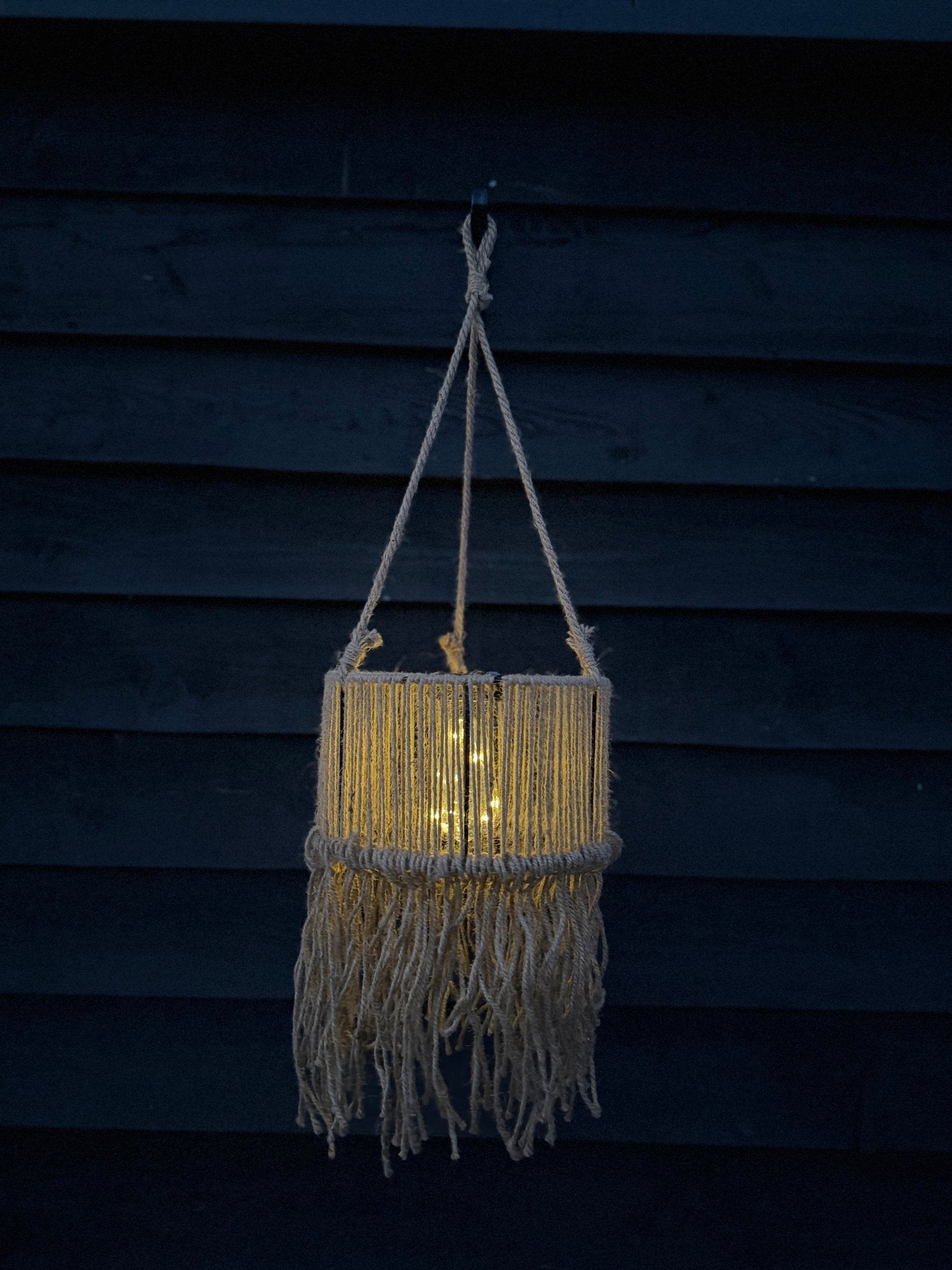 Solar hanglamp op zonne - energie - DYNA WOONDECORATIE